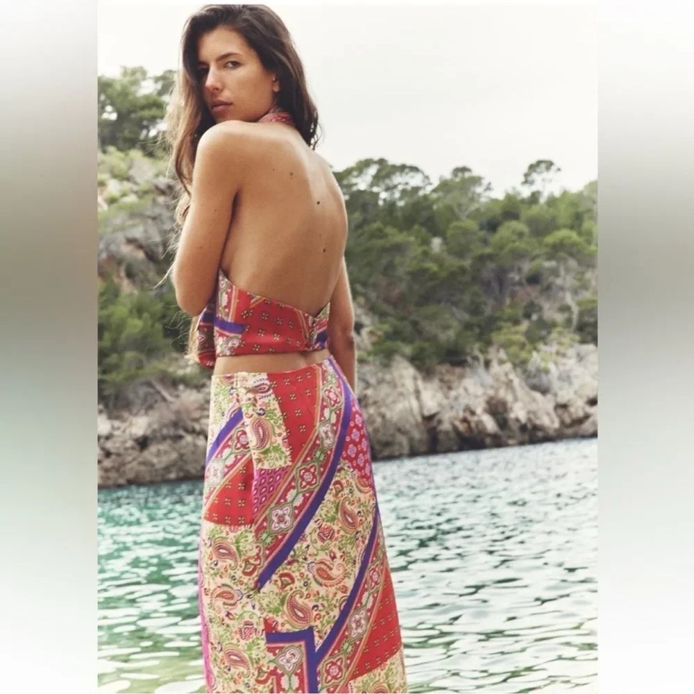 ZARA PATCHWORK PRINTED HALTER NECK MIDI DRESS - Picture 4 of 8
